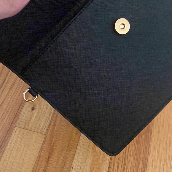 Lovevook black clutch with gold accents - Picture 6 of 10